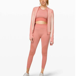 LULULEMON Ebb  to Train Tight * Abstract Seamless Peach Leggings 25” Size 6